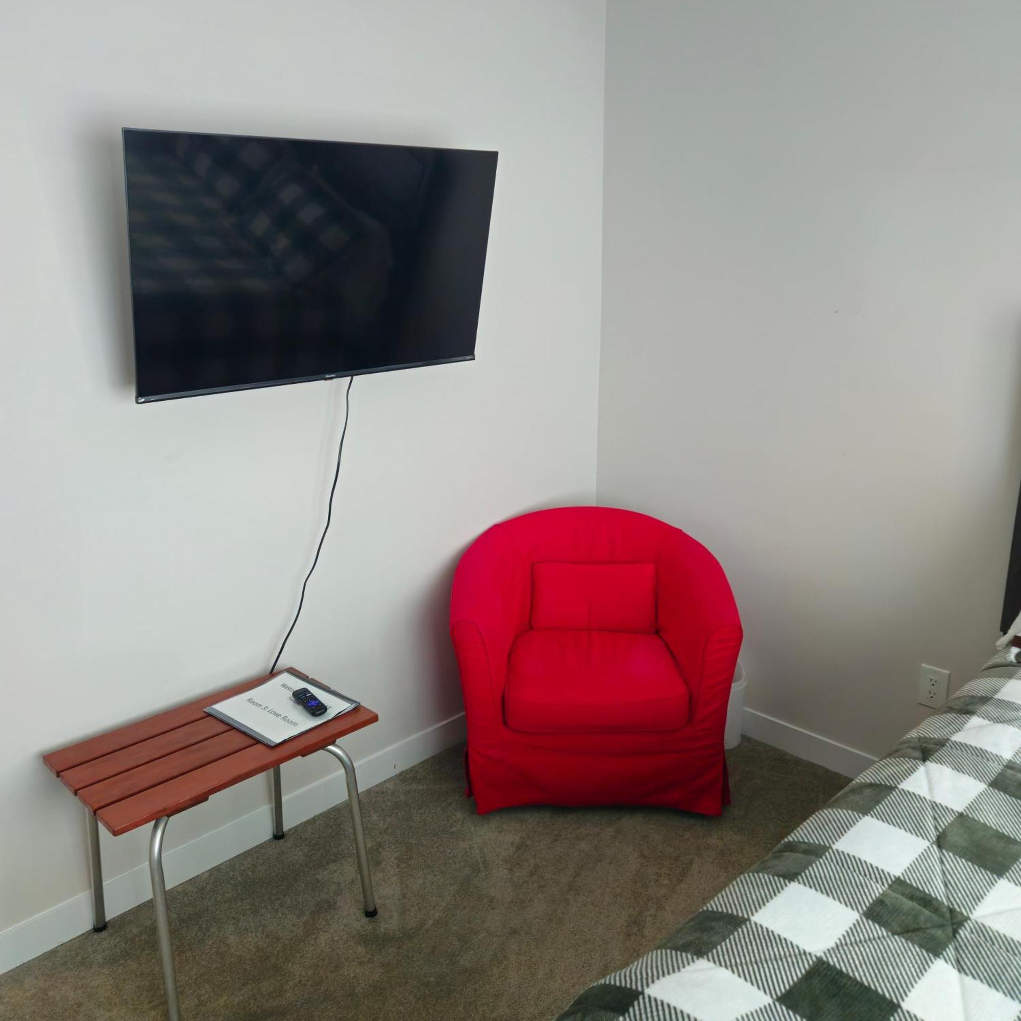 The Oasis Lounge By Luke 1913 Apartment ออตตาวา ภายนอก รูปภาพ