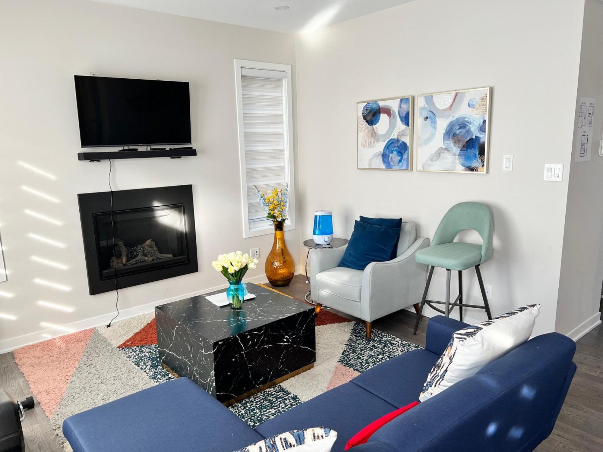 The Oasis Lounge By Luke 1913 Apartment ออตตาวา ภายนอก รูปภาพ