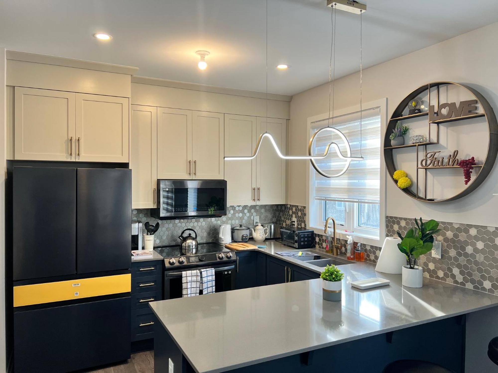 The Oasis Lounge By Luke 1913 Apartment ออตตาวา ภายนอก รูปภาพ