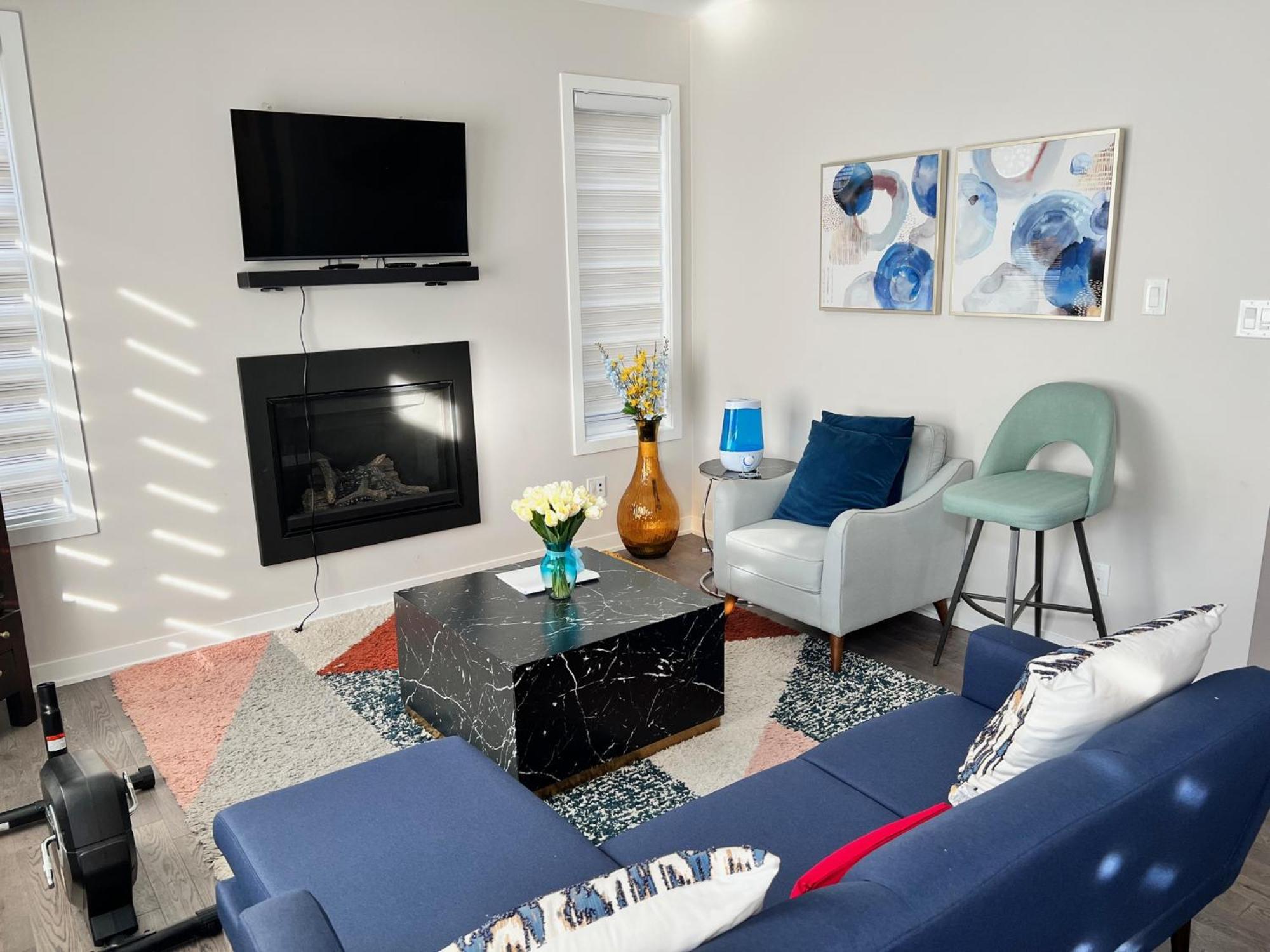 The Oasis Lounge By Luke 1913 Apartment ออตตาวา ภายนอก รูปภาพ